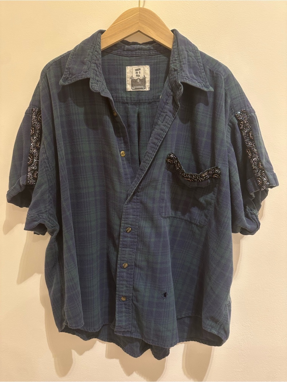 Women's Short-Sleeve Button-Down Shirt Blue Plaid Beaded